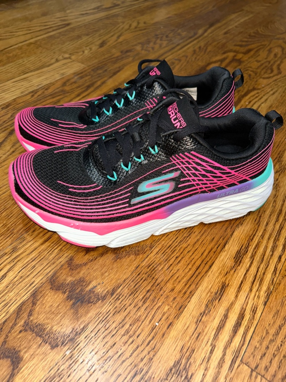 Skechers Women's GoRun Black & Pink Athletic Running Sneakers - Picture 3 of 8